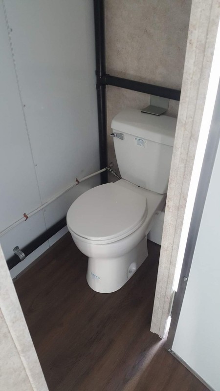shipping-container-toilet